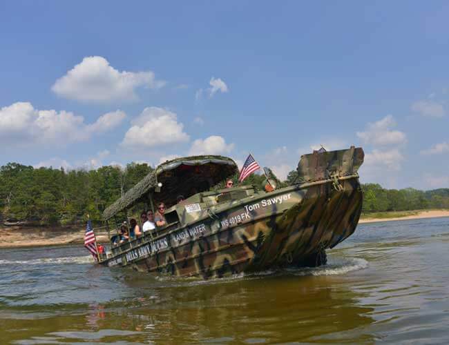 Wisconsin Dells Boat and Duck Tours - Dells Army Ducks